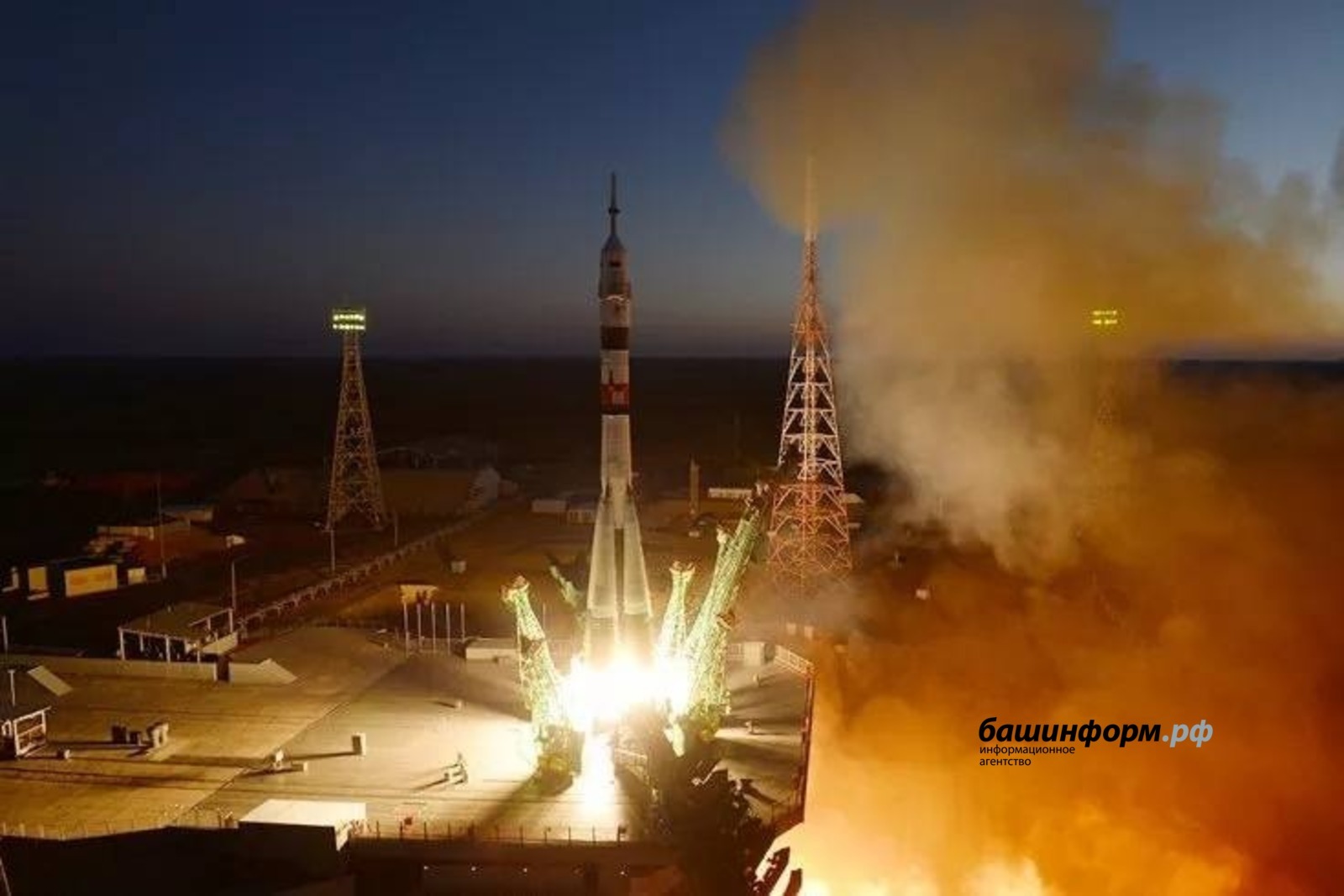 С Байконура в космос отправилась ракета-носитель с грузом для российских космонавтов